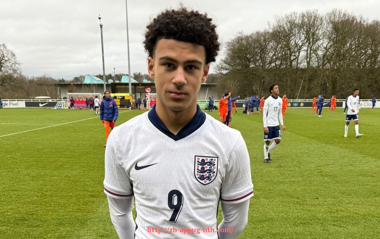 HTH华体会APP下载-法甲年度外援表现榜单与高光时刻展示